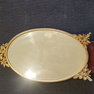 Matsen Fifth Avenue Gold Floral Oval Mirror